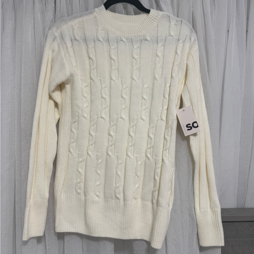 SO Cream Cable-Knit Crewneck Sweater